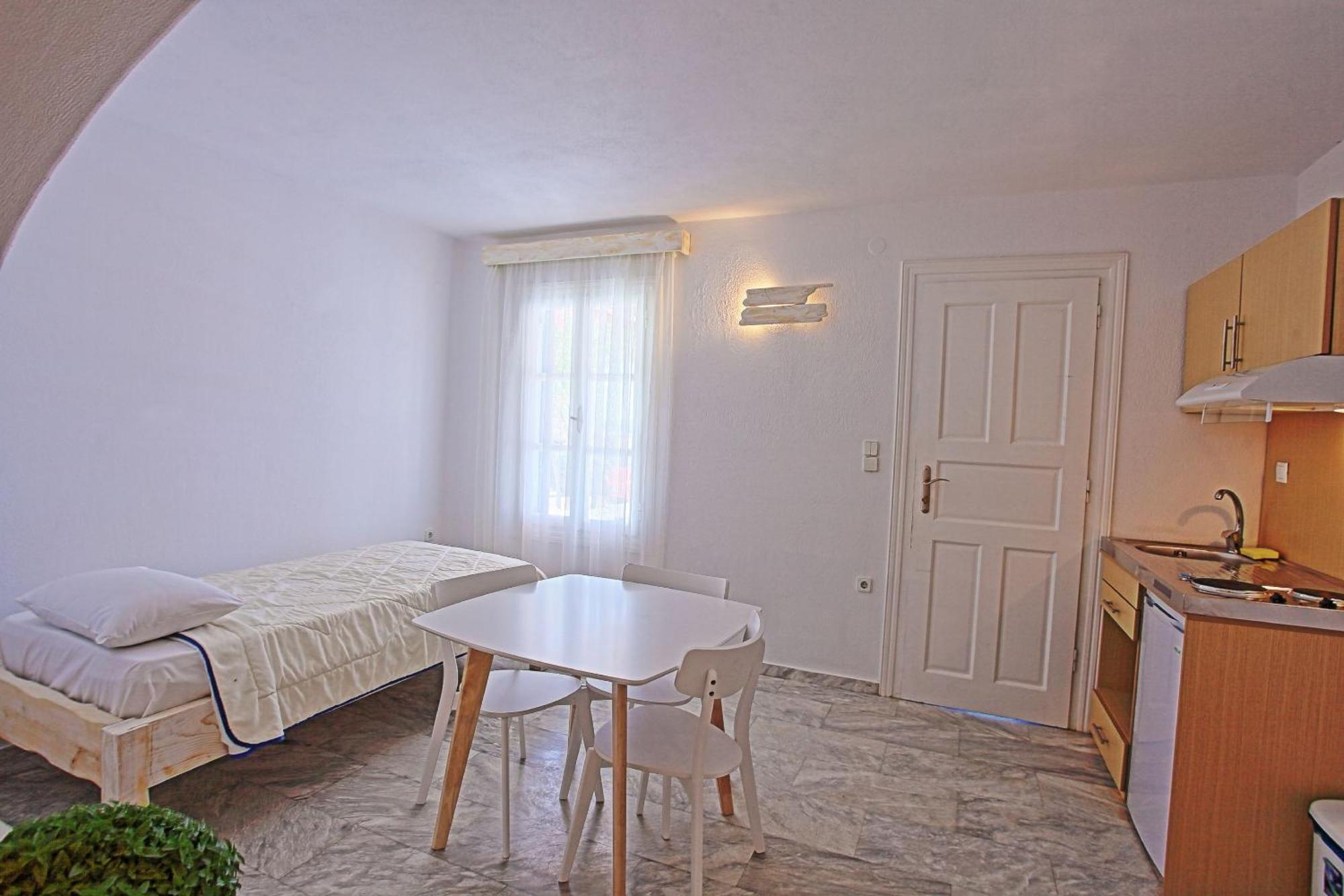 Maganos Aparthotel *
